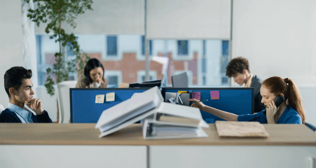 desk workers- relieving low back pain with lumbar support and movement
